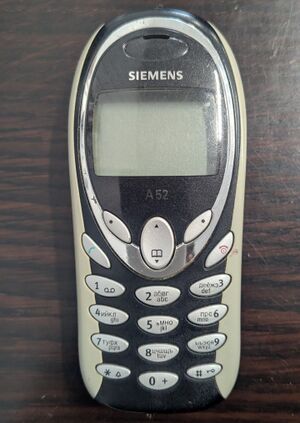 Siemens A52 front.jpg